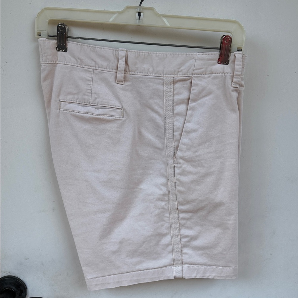 GAP Cream Girlfriend Chino Shorts